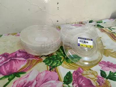 Set of clear glass dessert bowls and small serving plates (12pcs)