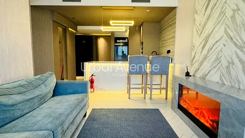 Fully furnished | Upgraded Unit | Near the Metro Station