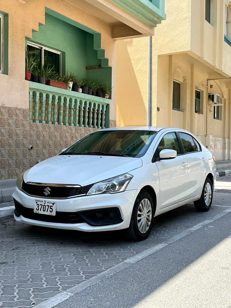 Suzuki Ciaz 2019 — photo 1 of 5