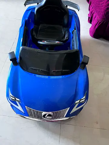 Electronic car for todler