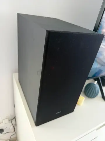 Samsung 3.1ch Soundbar with Wireless Subwoofer - Good Condition