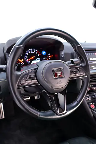 صورة 15 لـ 2024 Nissan GT-R