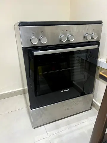 Stainless Steel Built-in Oven in Good Condition