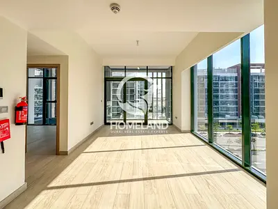 Corner unit | Equipped kitchen | Bright n Spacious