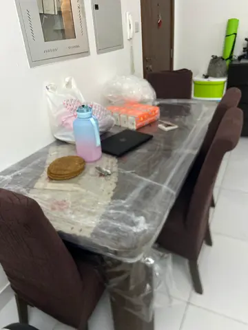 Dining table for sale