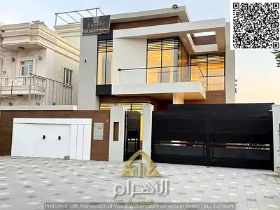 Own a luxurious villa in a quiet and prime location directly opposite a mosque and close to all amenities. Ready to move in immediately.
