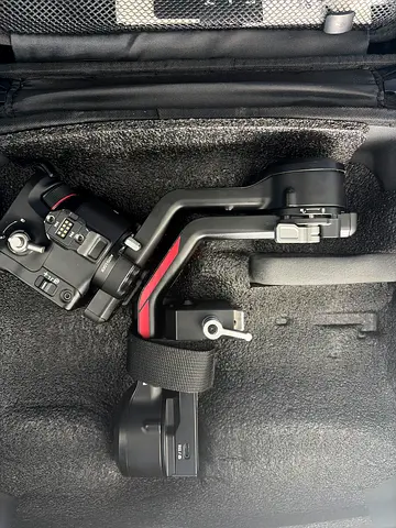 Handheld 3-Axis Camera Gimbal Stabilizer with Carry Case
