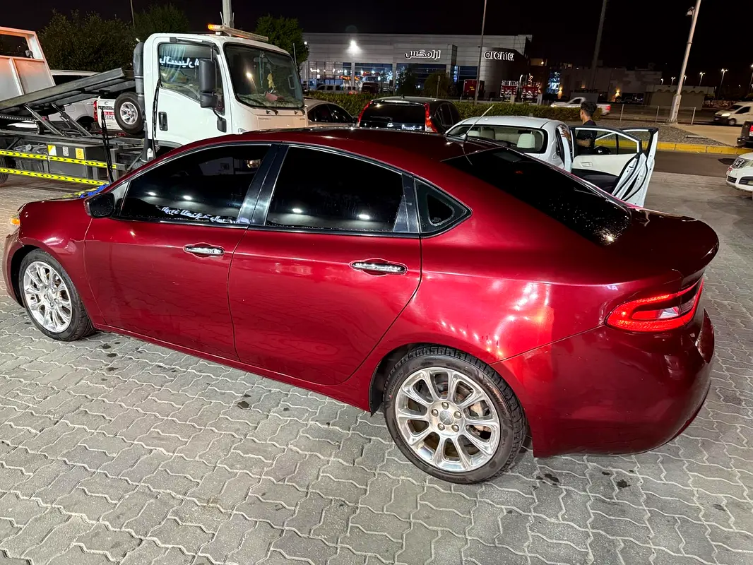 Dodge Dart 2015 — photo 1 of 13