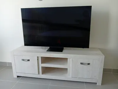 Samsung TV 55 inch and wooden Tv Stand