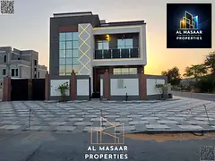 Corner villa, prime location opposite the mosque, directly on the main street, all-inclusive.