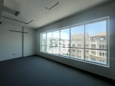 Open Layout | 24/7 | Al Safouh