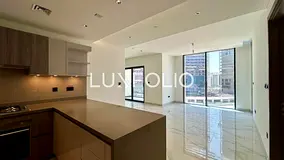 Lagoon Facing | Low Floor | High End Finishes