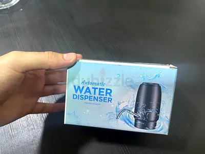 Automatic water dispenser Portable 4W DC 5V Device with 1200mAh Battery (Made in China)
