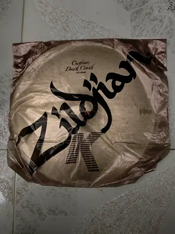 Zildjian K 17 Custom Dark Crash BRAND NEW AND SEALED