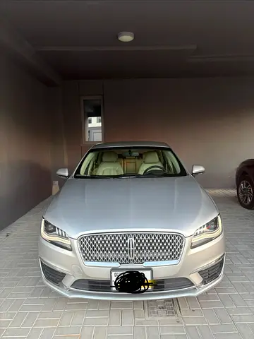 2019 Lincoln MKZ Premiere under warranty  | GCC Specs | Low Mileage