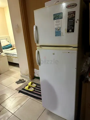 Urgent sale - fridge in dubai silicon oasis