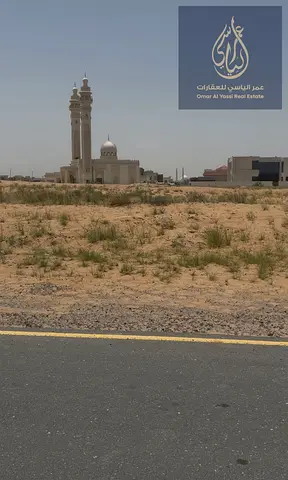 Residential land in Basatin Al-Zubair , Prime location G+2 4166 SQ.FT