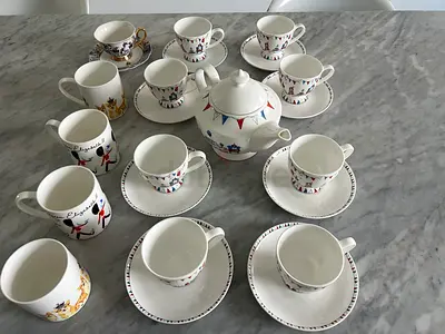 Tea set - 12 Cups, Tea Pot, 4 Mugs