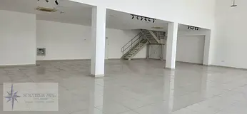 Warehouse Plus Showroom Space Tolet in Industrial Area no.18