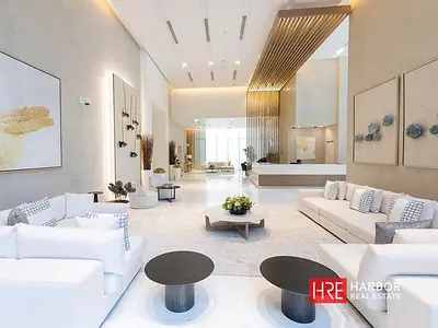 Modern Luxury 1BR | Spacious Layout | High Floor