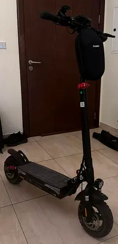 iScooter iX3 Electric Scooter