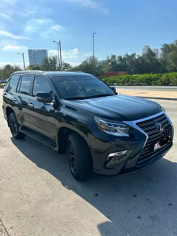 2023 Lexus GX 460 Premier - GCC Specs - Like New!