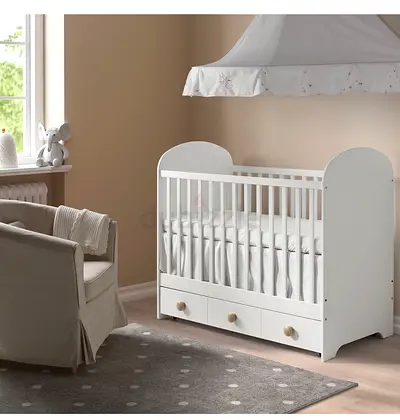 White Wooden Baby Cot/Crib with Under-Drawer Storage