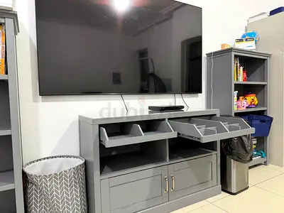 Pottery barn tv stand - Good Condition