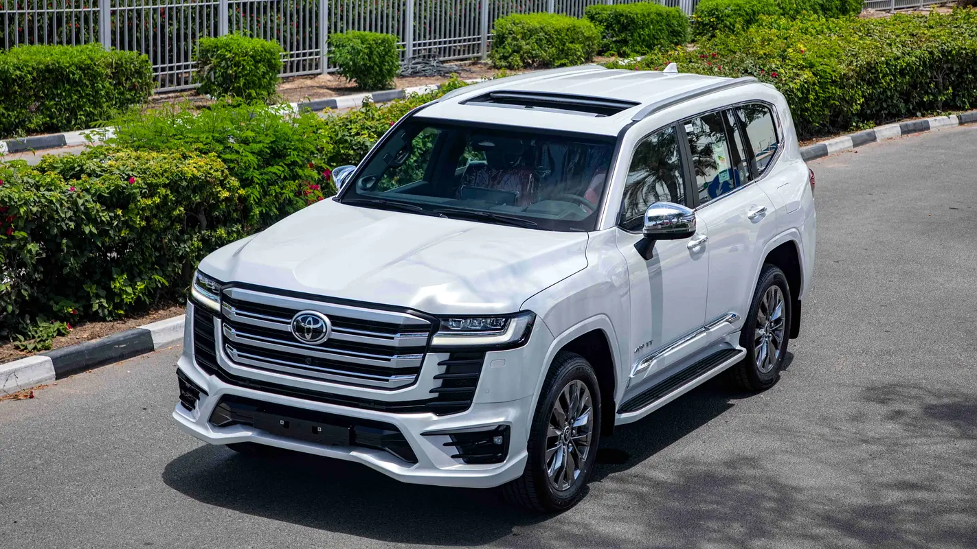 Toyota Land Cruiser 2026 — photo 1 of 20