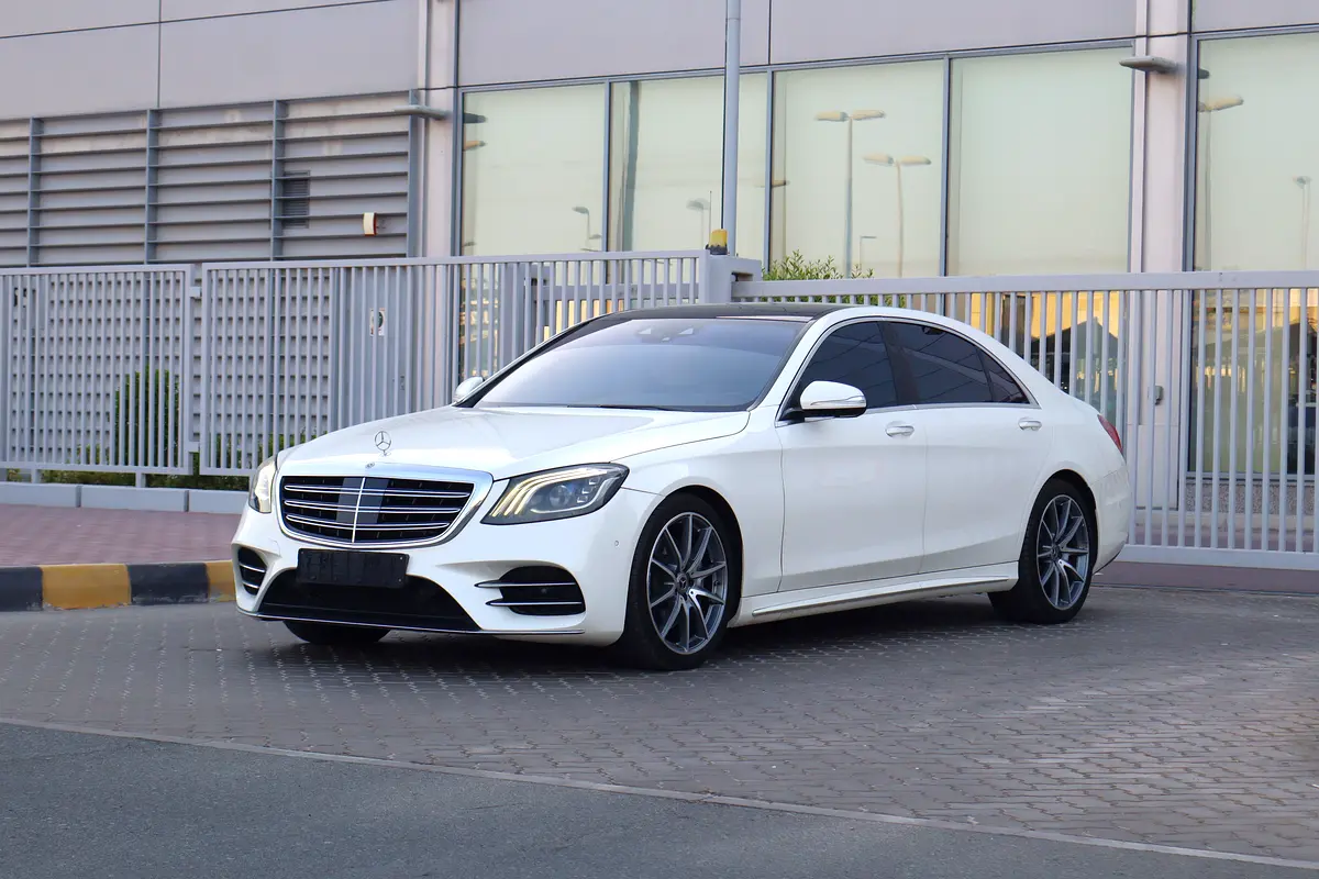 Mercedes-Benz S-Class 2018 — photo 1 of 20