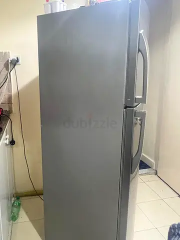 Double door fridge (700 AED) 6 KG Top load fully Automatic washing machine (300 AED) BED with Matres