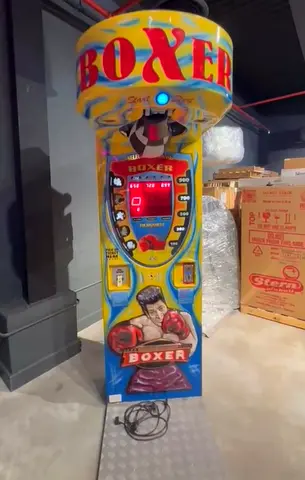Kalkomat Boxer 3D arcade boxing machine is for sale