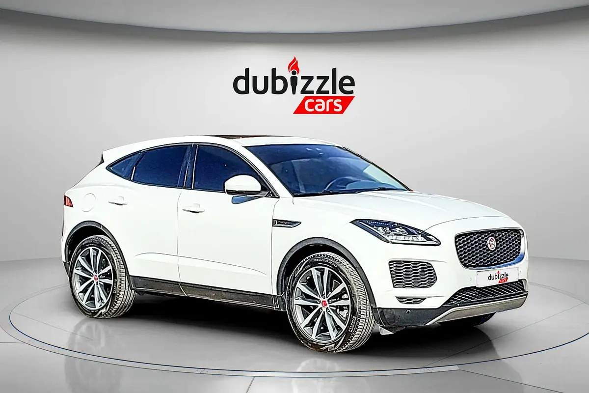 Jaguar E-Pace 2020 — photo 1 of 16