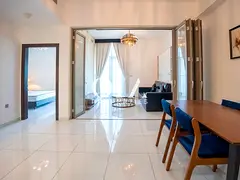 Elegant 1BR Apartment | Modern Living