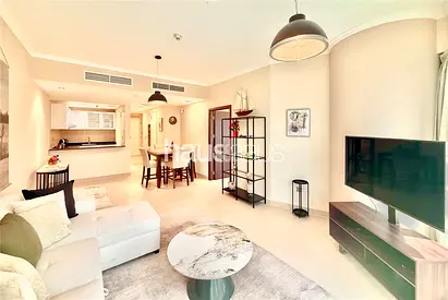 Fully Upgraded | Full Lake View | VOT | High Floor