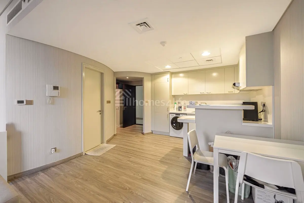 Upgraded | Cosy | Great Investment | Furnished