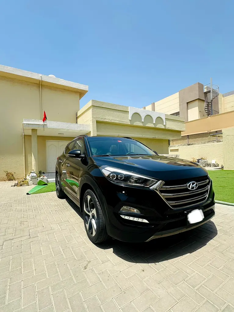 Hyundai Tucson 2016 — photo 1 of 7