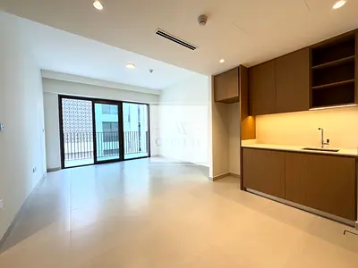 Vacant Now | High Floor | Beach Access
