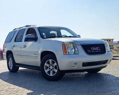 2010 GMC YUKON 照片 2