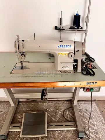 Juki Industrial Sewing Machine