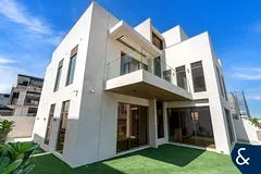 6 Bed Villa | Single Row | Vacant | Brand New
