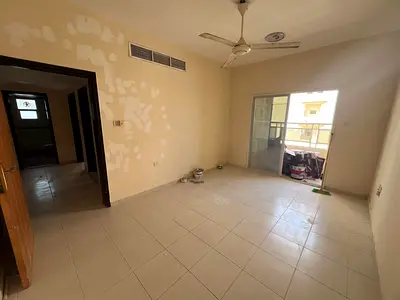 One bedroom and living room, one bathroom with balcony, central air conditioning, free maintenance,