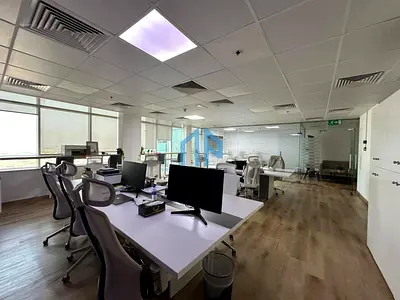 Fully Fitted | Vacant | High Floor Office