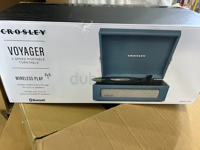Crosley Voyager 3-Speed Portable Turntable (New in Box)