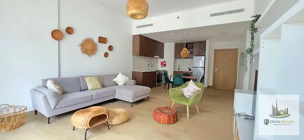 SEA VIEW / FURNISHED / PRIVATE BEACH