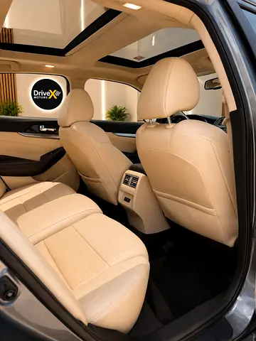 2020 Nissan MAXIMA 照片 9