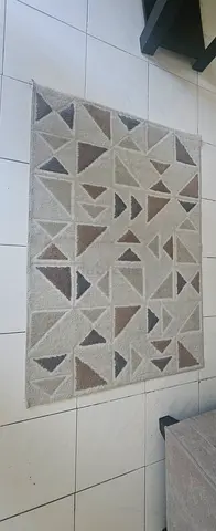 Light grey geometric area rug - good condition, 4x3 ft approx