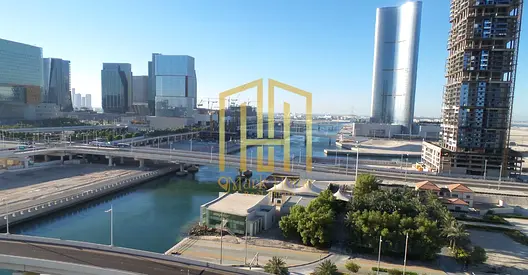 VACANT! | Sea View | Spacious Layout