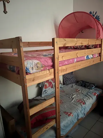 Bunk bed
