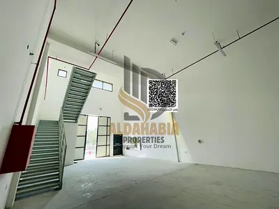 📍 مستودع للإيجار – أم الثعوب، أم القيوين 🏭✨